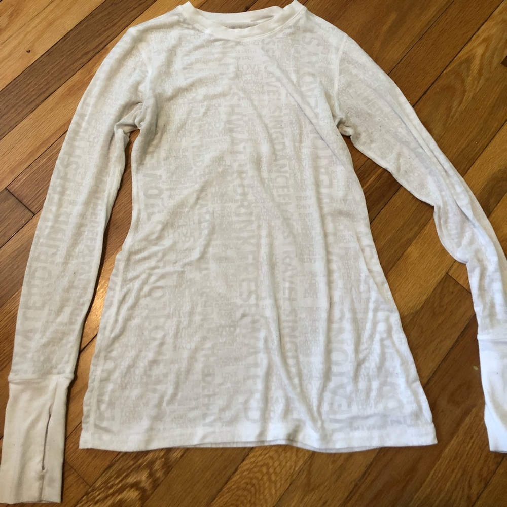 Lululemon workout top